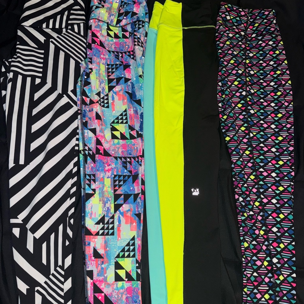 VSX Women's Multicolor Patterned Leggings Set Size Small